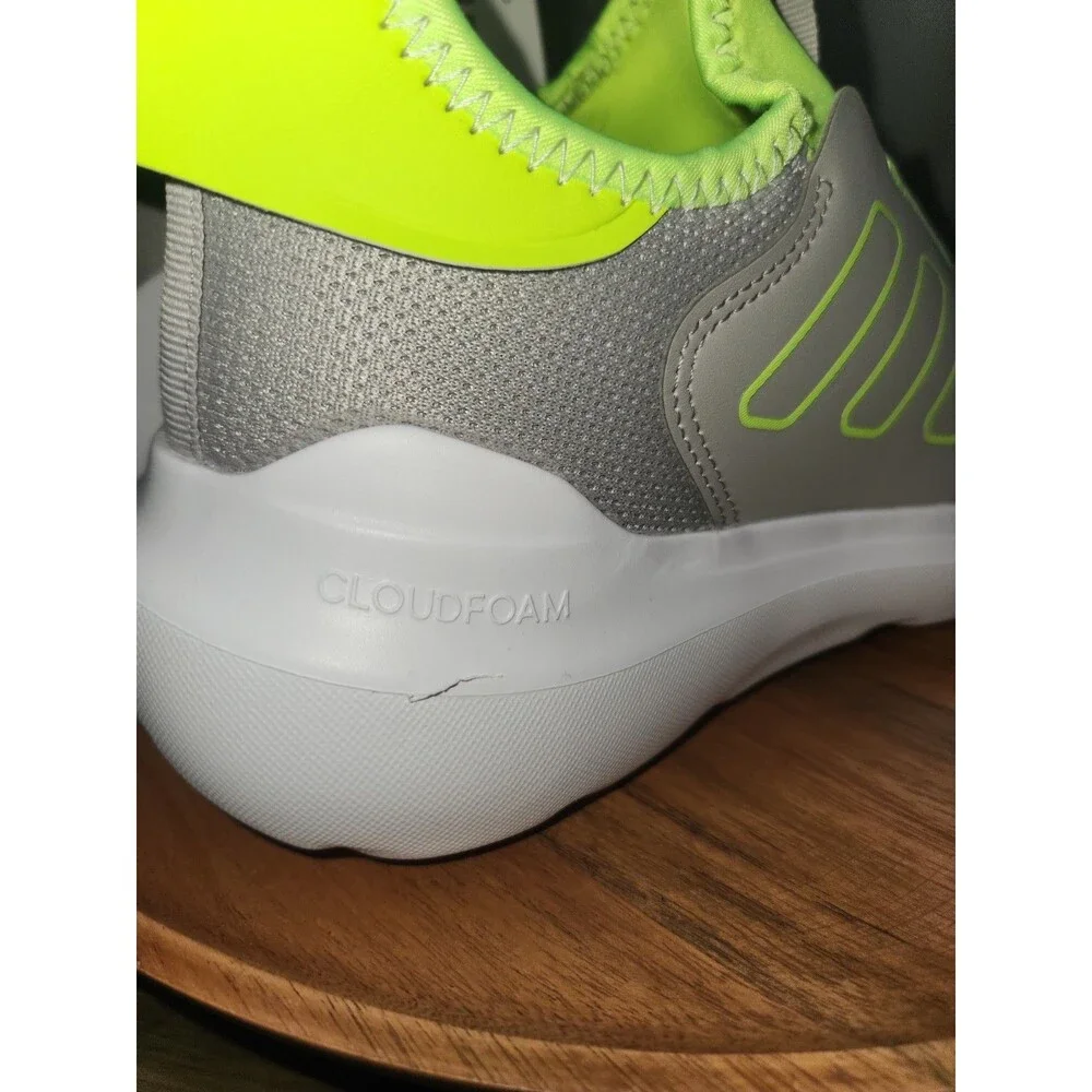 New! Adidas Tensaur Comfort Kids Shoes Grey w/lime green accents US Sz 7 - Picture 11 of 12